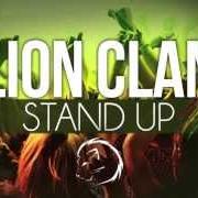 The lyrics SALENTO of LION CLAN is also present in the album Stand up (2013)