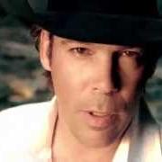The lyrics BEFORE THE NEXT TEARDROP FALLS of CLAY WALKER is also present in the album Fall (2007)