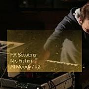 The lyrics MY FRIEND THE FOREST of NILS FRAHM is also present in the album All melody (2018)
