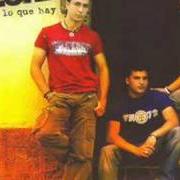 The lyrics TE HARIA UNA CASITA of DECAI is also present in the album Y eso es lo que hay (2005)