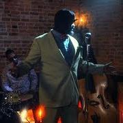The lyrics THE IN CROWD of GREGORY PORTER is also present in the album Liquid spirit (2013)