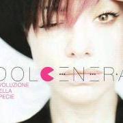 The lyrics NEL REGIME DELLE BELLE APPARENZE of DOLCENERA is also present in the album Evoluzione della specie (2011)