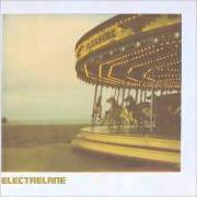 The lyrics LE SONG of ELECTRELANE is also present in the album Rock it to the moon (2001)