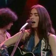 The lyrics TULSA QUEEN of EMMYLOU HARRIS is also present in the album Luxury liner (1977)