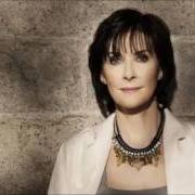 The lyrics MARBLE HALLS of ENYA is also present in the album Paint the sky with stars: the best of enya (1997)