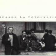 The lyrics LA FOTOGRAFIA of ENZO JANNACCI is also present in the album Guarda la fotografia (1991)
