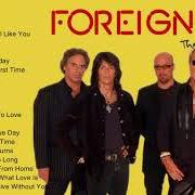 The lyrics HOT BLOODED of FOREIGNER is also present in the album Records (1982)