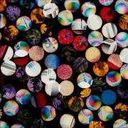The lyrics CIRCLING of FOUR TET is also present in the album There is love in you (2010)
