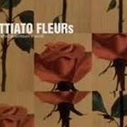 The lyrics INSIEME A TE NON CI STO PIÙ of FRANCO BATTIATO is also present in the album Fleurs 3 (2002)