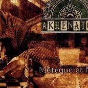 The lyrics JE NE SUIS PAS À PLAINDRE of AKHENATON is also present in the album Métèque et mat (1997)