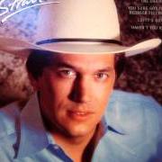 The lyrics YOU SURE GOT THIS OL' REDNECK FEELIN' BLUE of GEORGE STRAIT is also present in the album Something special (1985)