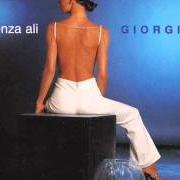 The lyrics SAVE THE WORLD of GIORGIA is also present in the album Senza ali (2001)