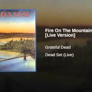 The lyrics LOSER of GRATEFUL DEAD is also present in the album Dead set (1981)