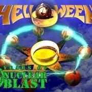 The lyrics I WANT OUT of HELLOWEEN is also present in the album Pumpkin tracks (1990)