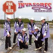 The lyrics GRAMO POR GRAMO of LOS INVASORES DE NUEVO LEON is also present in the album Señal de alerta (2003)