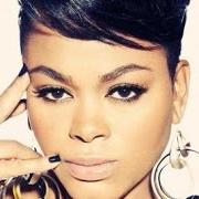 The lyrics BACK TOGETHER of JILL SCOTT is also present in the album Woman (2015)