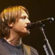 The lyrics EVERYBODY of KEITH URBAN is also present in the album Love, pain and the whole crazy thing (2006)