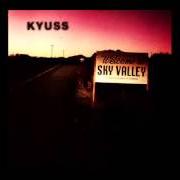 The lyrics WHITEWATER of KYUSS is also present in the album Welcome to sky valley (1994)