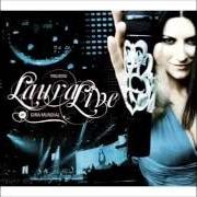 The lyrics COMO SI NO NOS HUBIERAMOS AMADO of LAURA PAUSINI is also present in the album Laura live: gira mundial 2009 (2009)