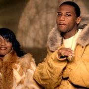 The lyrics INTRO of LIL' MO is also present in the album Meet the girl next door (2004)