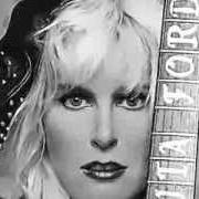 The lyrics DEVIL IN MY HEAD of LITA FORD is also present in the album Living like a runaway (2012)