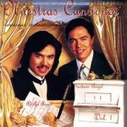 The lyrics UNA LAGRIMA MAS of LOS TEMERARIOS is also present in the album Nuestras canciones vol. 1 (1994)