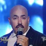 The lyrics LA PEOR DE MIS DERROTAS of LUPILLO RIVERA is also present in the album A mi manera (2012)