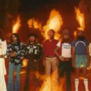 The lyrics HONKY TONK NIGHT TIME MAN of LYNYRD SKYNYRD is also present in the album Street survivors (1977)