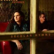 The lyrics HEAVEN TO ME of MADELEINE PEYROUX is also present in the album Got you on my mind (2004)