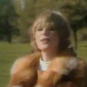 The lyrics TRUTH, BITTER TRUTH of MARIANNE FAITHFULL is also present in the album Dangerous acquaintances (1981)