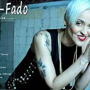 The lyrics MAIS UMA LUA of MARIZA is also present in the album Fado tradicional (2011)