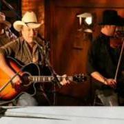 The lyrics BEER BAIT AND AMMO of MARK CHESNUTT is also present in the album Savin' the honky tonk (2004)
