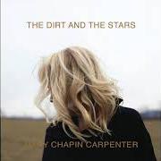 The lyrics ALL BROKEN HEARTS BREAK DIFFERENTLY of MARY CHAPIN CARPENTER is also present in the album The dirt and the stars (2020)