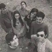 The lyrics WHERE IS LOVE? of MOCEDADES is also present in the album Mocedades 3 - otoño (1971)