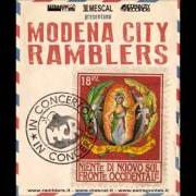The lyrics E' PRIMAVERA of MODENA CITY RAMBLERS is also present in the album Niente di nuovo sul fronte occidentale (2013)