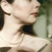 The lyrics FIELDS OF SUMMER of NANCI GRIFFITH is also present in the album Late night grande hotel (1991)
