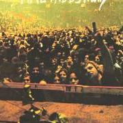 The lyrics YONDER STANDS THE SINNER of NEIL YOUNG is also present in the album Time fades away (1973)