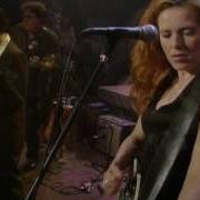 The lyrics GHOST WIRING of NEKO CASE is also present in the album Live from austin, texas (2007)