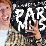 The lyrics PAJAMA PANTS of NICK CANNON is also present in the album White people party music (2014)