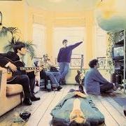 The lyrics LIVE FOREVER of OASIS is also present in the album Definitely maybe (1994)