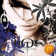 The lyrics ABRE TU CORAZON of OLGA TAÑÓN is also present in the album Una nueva mujer (2005)