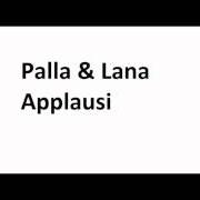 The lyrics E' TUTTO QUA of PALLA & LANA is also present in the album Applausi (2006)