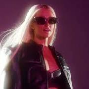 The lyrics FAME WON'T LOVE YOU of PARIS HILTON is also present in the album Infinite icon (2024)