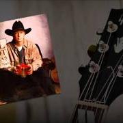 The lyrics WHAT CHILD IS THIS of PAUL BRANDT is also present in the album Christmas: shall i play for you (1999)