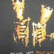 The lyrics CAN'T KEEP of PEARL JAM is also present in the album Riot act (2002)