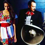 The lyrics QUE DESESPERACIÓN of PEPE AGUILAR is also present in the album Negociaré con la pena / más de un camino (2013)