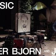 The lyrics MATCHMAKER of PETER BJORN AND JOHN is also present in the album Peter bjorn and john (2002)