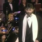The lyrics TORNA A SURRIENTO of ANDREA BOCELLI is also present in the album A night in tuscany (1997)