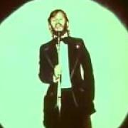 The lyrics GAVE IT ALL UP of RINGO STARR is also present in the album Ringo the 4th (1977)