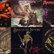 The lyrics 666 of ANGELES DEL INFIERNO is also present in the album Lo mejor de angeles del infierno: 1984-1993 (1997)